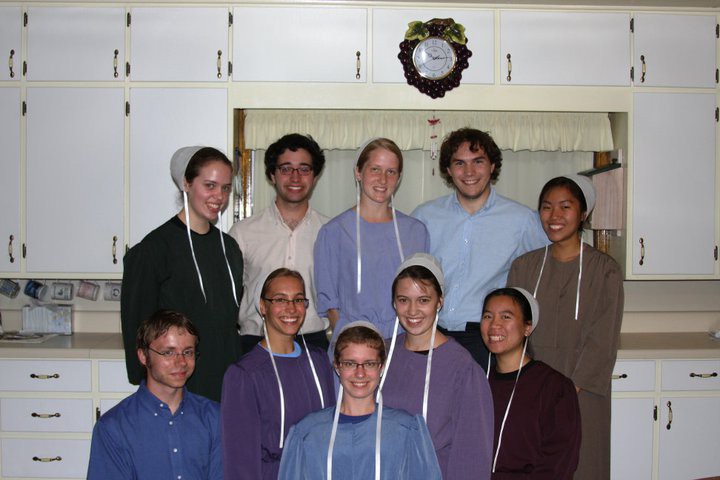 amish-group-picture.jpg